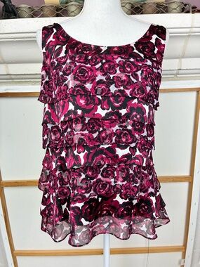 WHBM Pink Rose Print Romantic Dark Floral Tiered chiffon Pink Blouse🌹